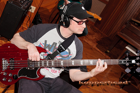 15586 04 2011 Kopperhead