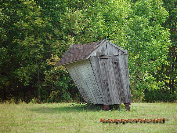 Leaning Shack lft 5660x