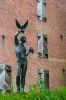 Sculpture & Statues