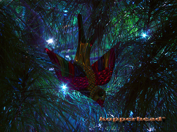 ADJ Ornament; Bird Peace 2